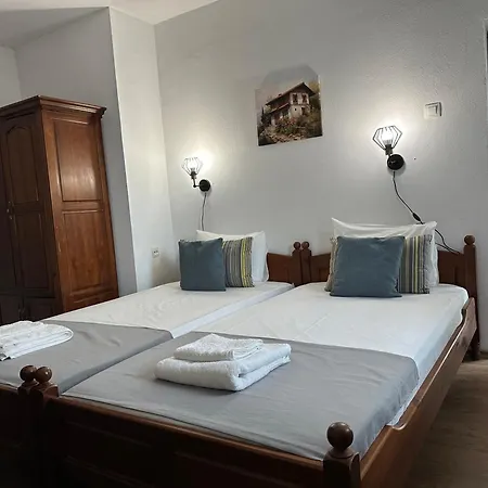 Triibria בית הארחה