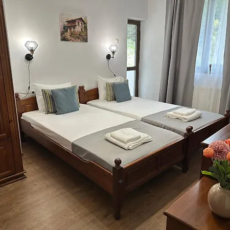 Triibria בית הארחה טריגראד