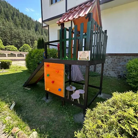 Triibria Guest house